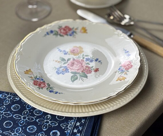 Scio Hazel Floral Dinner Plates (4)