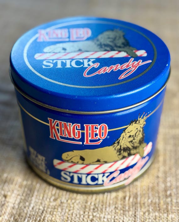 Vintage King Leo Candy Tin, Peppermint Stick Design