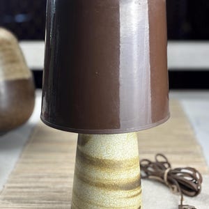 Jane & Gordon Martz Marshall Studios Pottery Ceramic Small Table Lamp