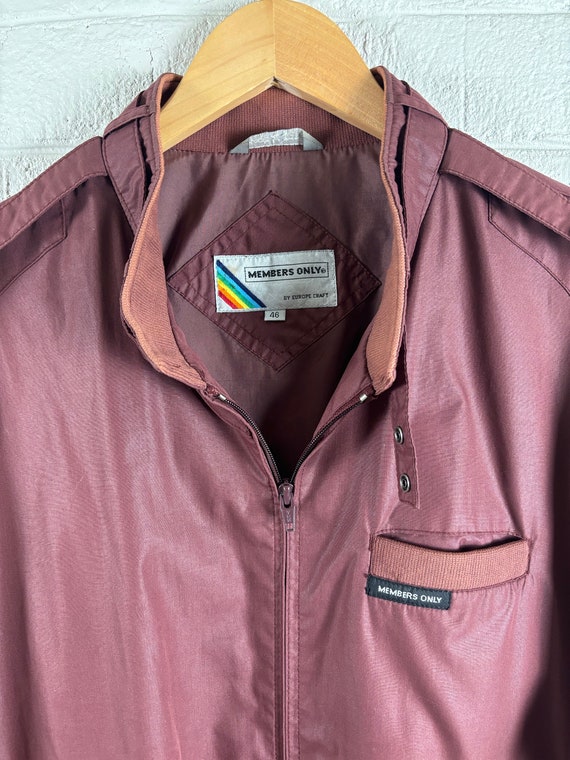 Members Only Maroon Wine Burgundy Colored Jacket Size Men's