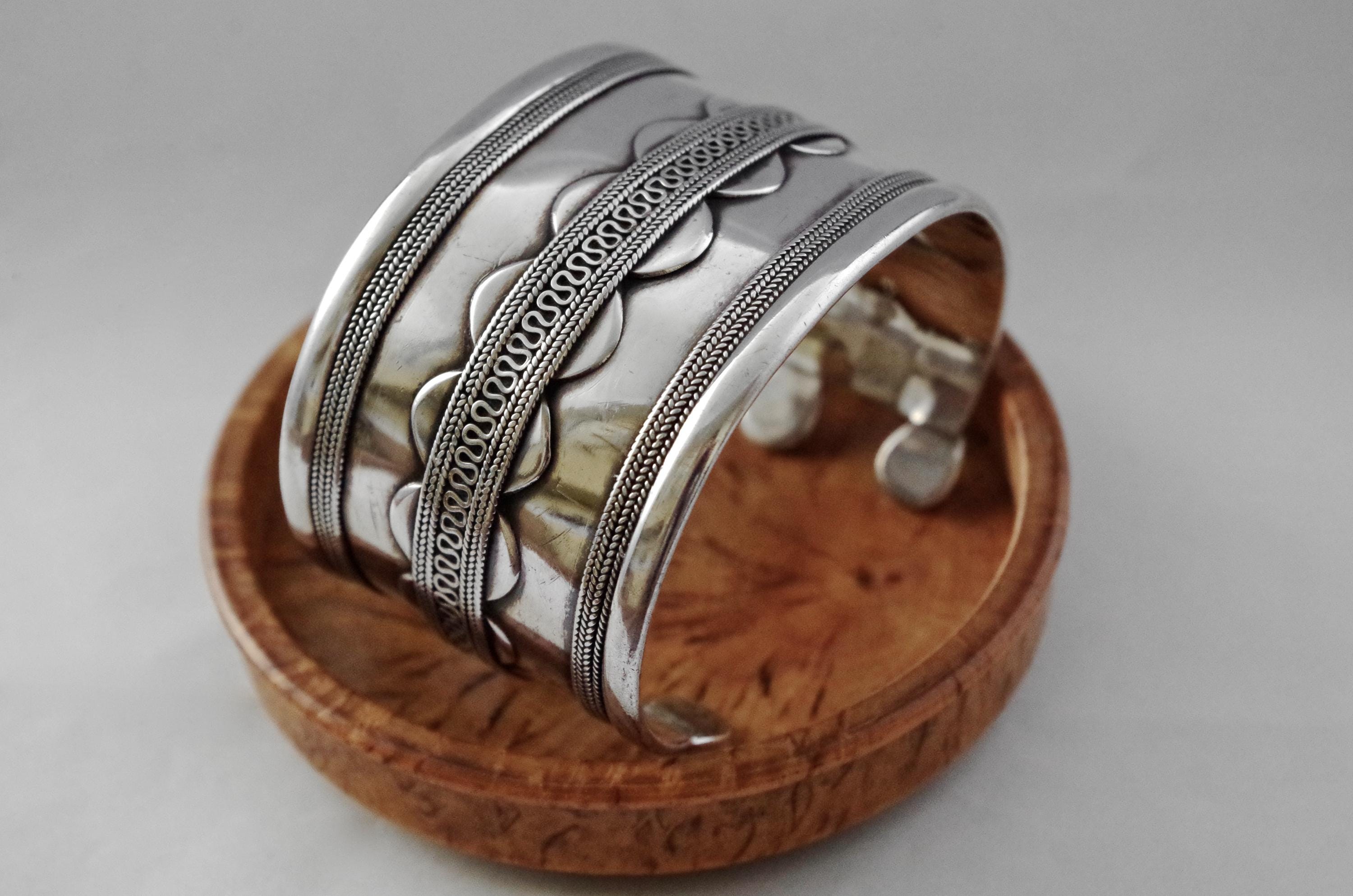 Turkmen bracelet - Etsy 日本