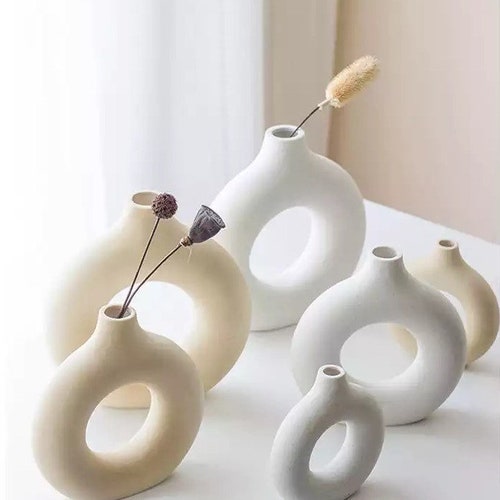 Minimalist Donut Ceramic Vase Table Vase Beige Minimalist Etsy