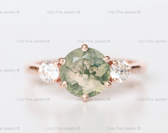 天然ラウンドモスアゲートとモアッサナイトの婚約指輪 天然モスリング 14K ホワイトゴールド 彼女へのギフト グリーンモス ジェムストーン 3 ストーンリング