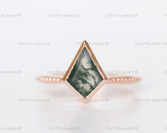 Natural Kite Shape Moss Agate Miligree engagement Ring in 14k healing Green Agate gemstone kite Moss agate ring kite geometric gemstone ring