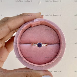 Vintage Alexandrite Engagement Ring, Cushion Cut Alexandrite Ring, Color Change Alexandrite Twist Ring, Promise Ring, June Birthstone, Gift