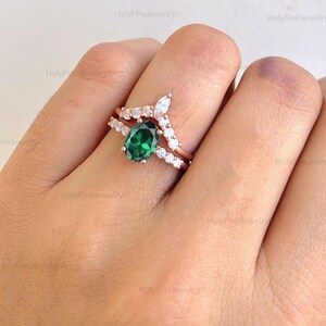 14k Rose Gold Oval Emerald Engagement Ring Set, Vintage 2CT Green Emerald Diamond Bridal Set, Matching Band, Promise Ring For Women Gift Her