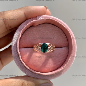 Emerald ring vintage unique oval emerald engagement ring, May Birthstone Promise Ring, Green Gemstone Ring