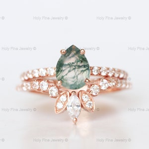 Natural Pear Shaped Forest Moss Agate gemstone ring set Alternative engagement ring Unique gemstone Green agate wedding ring set in 14k gold