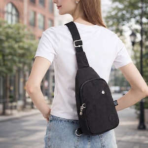Bagwise® Crossbody bag - Sling Bag - Unisex - S - (1239) Black