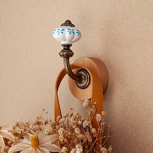 Appendiabiti con pomello in ceramica, decorazione da parete Vantage, gancio per guardaroba fatto a mano
