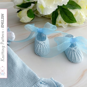 Fleur de Lune Baby Booties, Knitting Pattern 141 (English) | Baby Shoes Knit Tutorial | Size 3-6 m. | Detailed Instructions | PDF Download