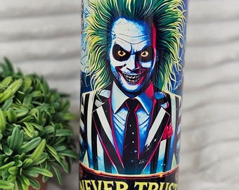 Vaso Beetlejuice: Vaso de acero inoxidable de 590 ml (20 oz) con tapa y pajita, ideal para Halloween.