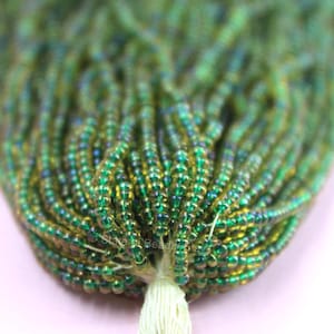 Perline di vetro giapponese con fodera verde giallo 11/0, perline di vetro giapponesi con taglio autentica da 2 mm, matasse da 1/5/25/50, perline di vetro all'ingrosso, abbellimenti