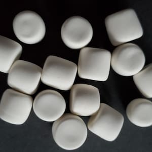 Marshmallows, fake marshmallows, faux marshmallows