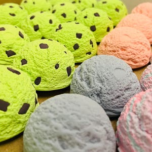 Fake Ice Cream Scoops: Assorted Flavors image 7