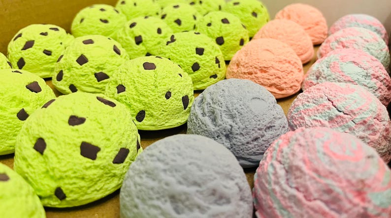 Fake Ice Cream Scoops: Assorted Flavors image 7