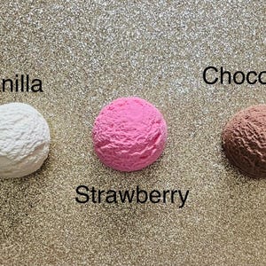 Fake Ice Cream Scoops: Assorted Flavors image 4