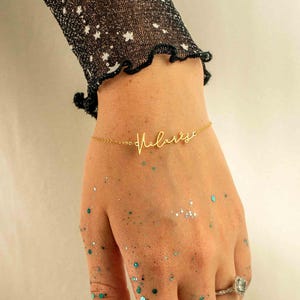 Velaris Bracelet - Jewelry inspired by A Court of Thorns and Roses (ACOTAR) | Rhysand | Licensed Sarah J. Maas Merch | Subtle Bookish Gift