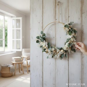 Trockenblumenkranz DIY, Trockenblumenkranz selbst gestalten, haltbarer Türkranz, Trockenblumenkranz bunt, Bambusring Kranz, ganzjähriger Kranz für Haustür, jahreszeitlicher Kranz, Kranz aus Trockenblumen, Geschenkset DIY Kranz, Kranz selbst binden