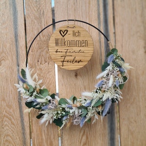 Personalized dried flower wreath surname / dried flower ring with family name front door / wooden sign Welcome / door wreath name