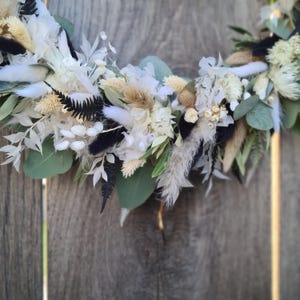 Trockenblumenkranz DIY, Trockenblumenkranz selbst gestalten, haltbarer Türkranz, Trockenblumenkranz bunt, Bambusring Kranz, ganzjähriger Kranz für Haustür, jahreszeitlicher Kranz, Kranz aus Trockenblumen, Geschenkset DIY Kranz, Kranz selbst binden