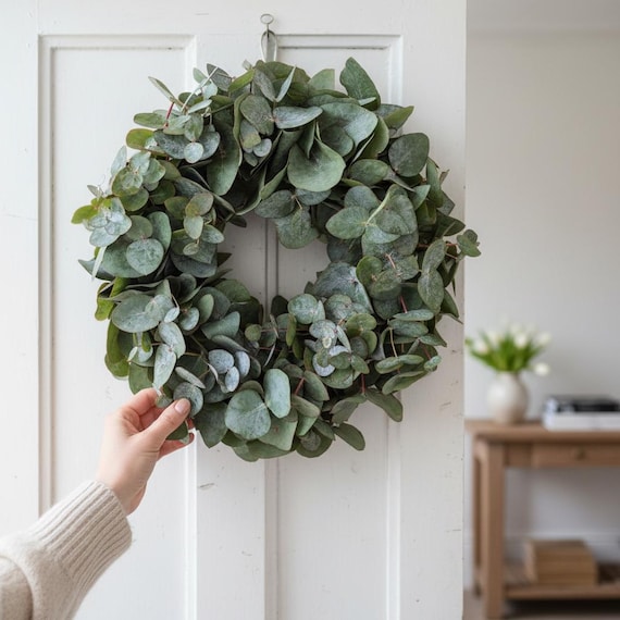 Handgebundener Eukalyptuskranz – Türkranz grün - Tisch Kranz haltbar - Kranz Eukalyptus frisch, trocknet ein, Dekokranz 34/40/45 cm