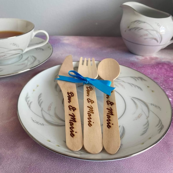 Personalisiertes Besteck aus Holz mit Gravur | Hochzeit Picknick Party | Promotion Geschenke Konditorei Bäckerei Desert Bar Cafe Corporate Re use Eco