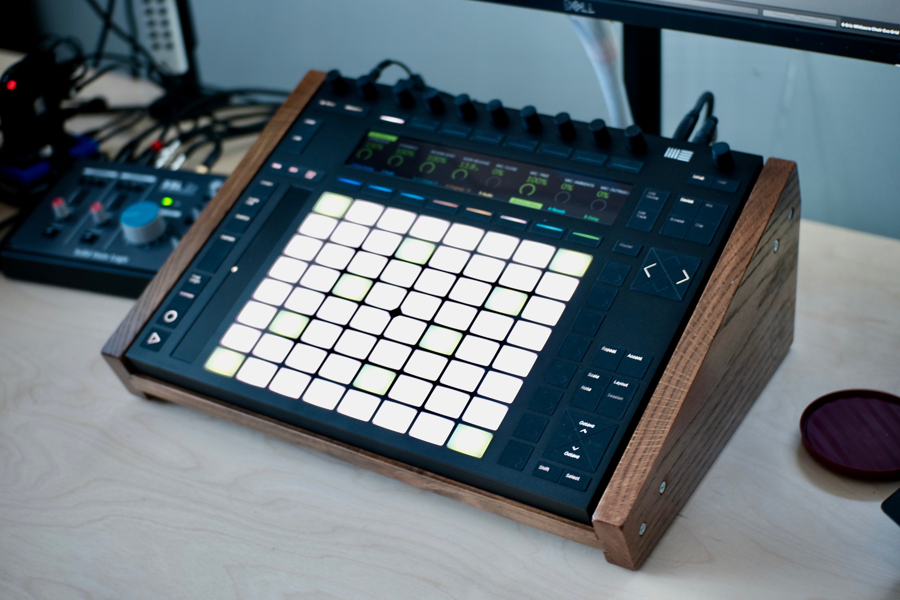 Ableton Push stand // desktop rack for ableton live push 2 or ...