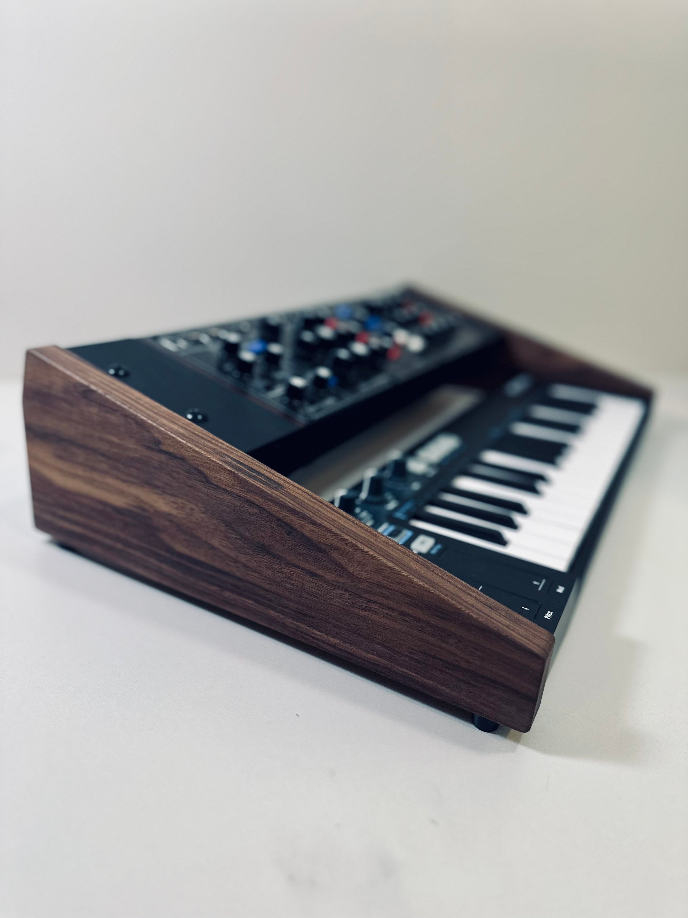 鍵盤楽器 Behringer PRO-800 BEHRINGER PRO-800（中古）【楽器検索デジマート】