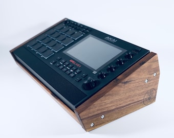 Akai MPC ONE ベンチレーテッドウッドチーク ウォールナット