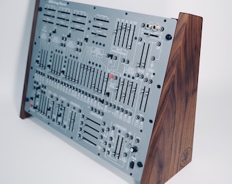 Twin Tropiques Anti Rave Synthesizer: Percussion / Drone