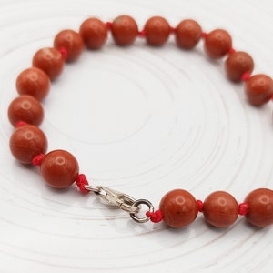 Jaspis (rot) Kugelarmband 8mm mit Silberverschluss - Jaspis rot Armband - Armband aus rotem Jaspis - Geschenk zum Mut machen