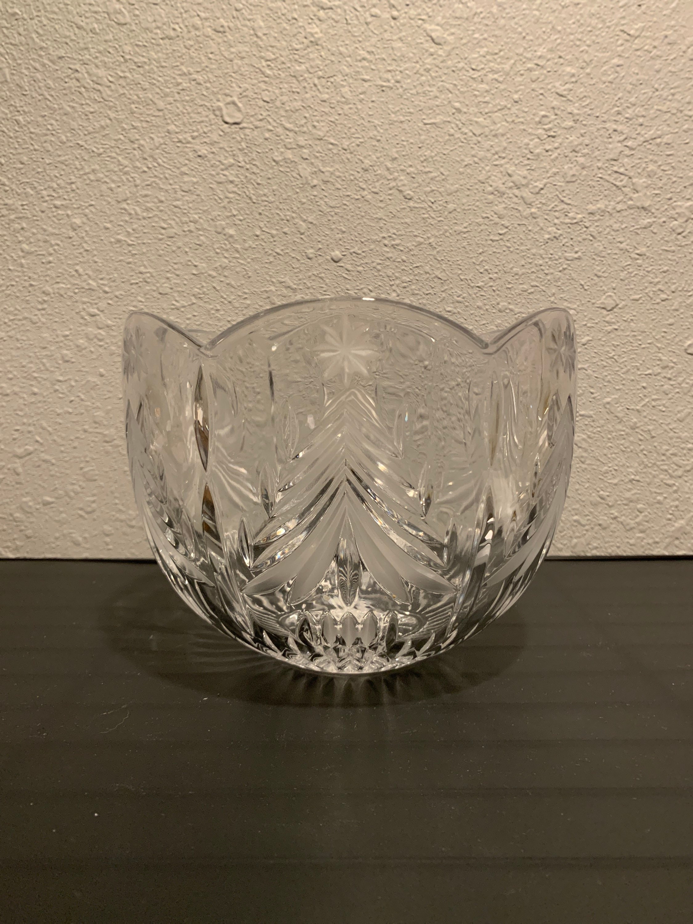 Mikasa crystal bowls deals