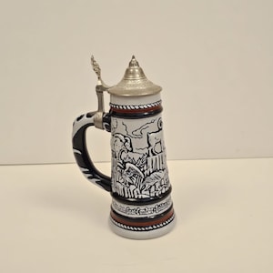 Vintage 1976 Avon Collectible Beer Stein, Vintage Avon Beer Stein with Pewter Lid