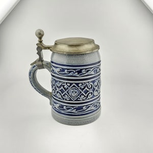 Original King Beer Stein Beer Mug,Lidded Zinn Beer Stein German Beer Mug