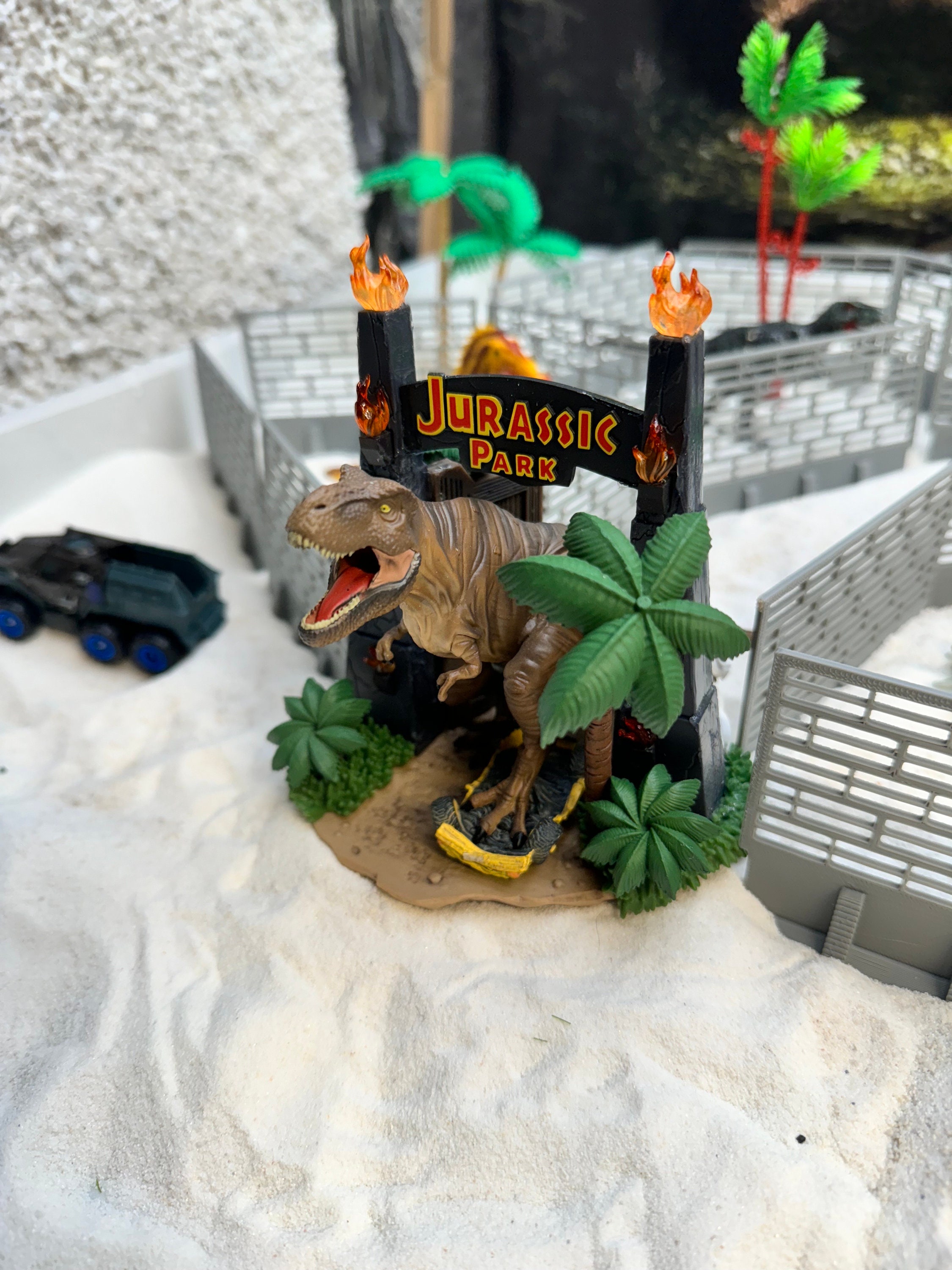 Jurassic Park Aquarium Decor: Food-safe Dinosaur Theme - Etsy