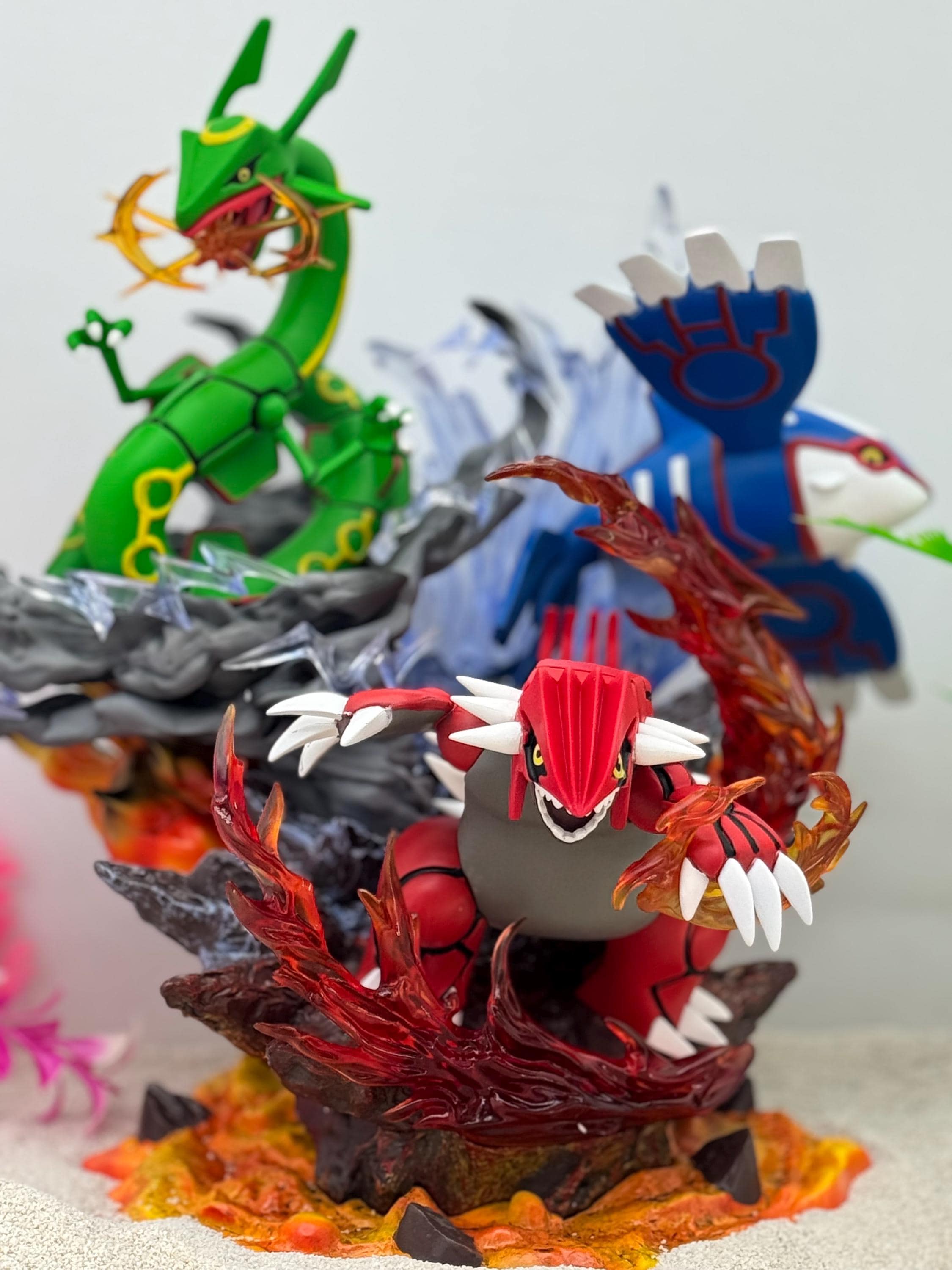 Groudon and Kyogre Statue - Etsy