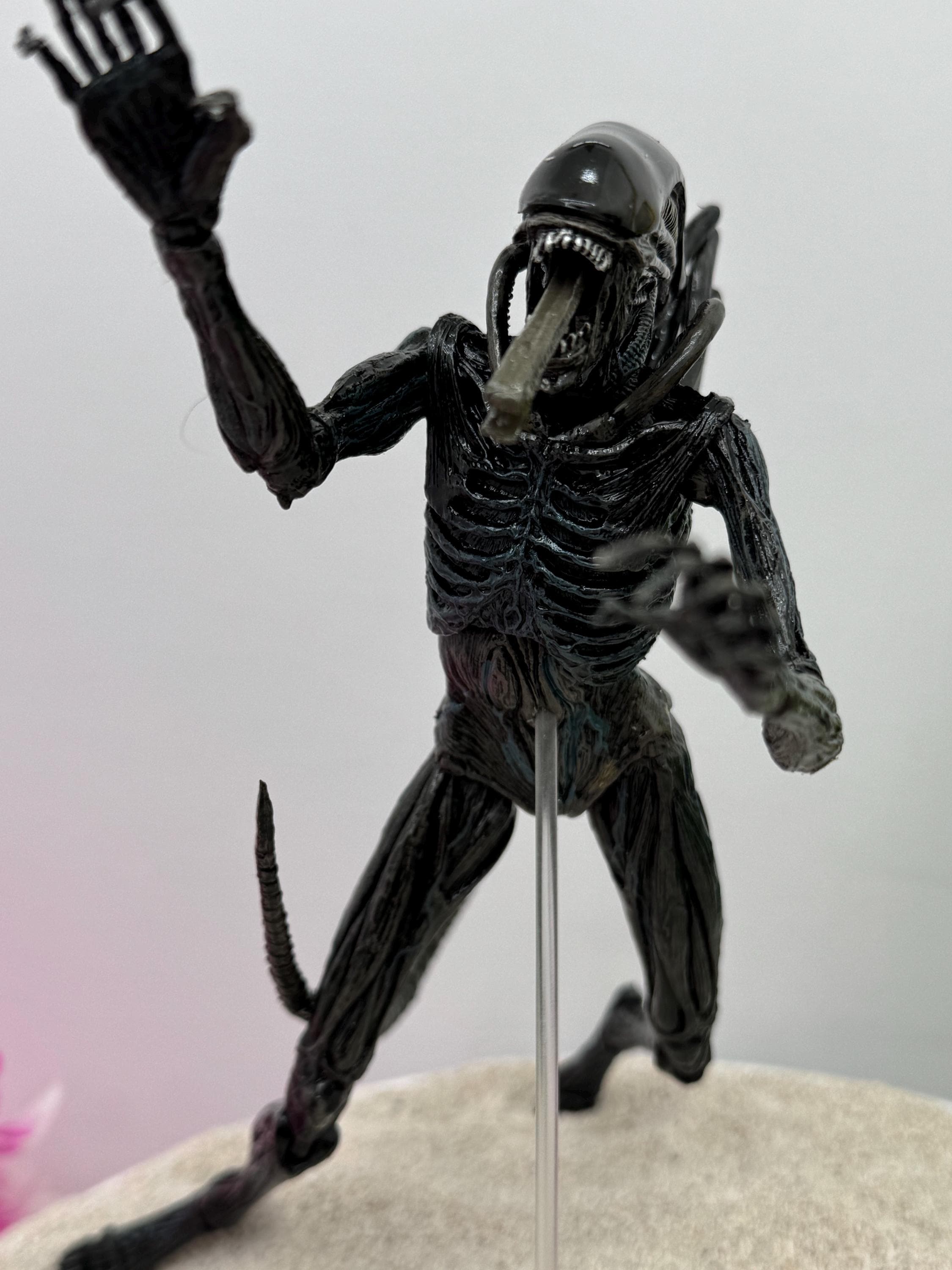 Alien Aquarium Decor: Themed Fish Tank Ornament