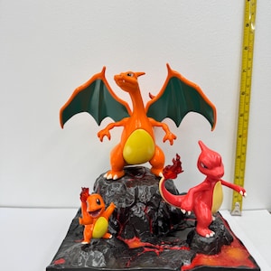 Charizard Evolution Diorama