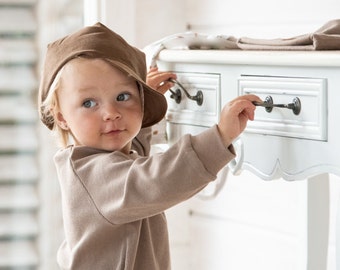 Michel hat made of fine organic corduroy – classic, comfortable & grows with your child