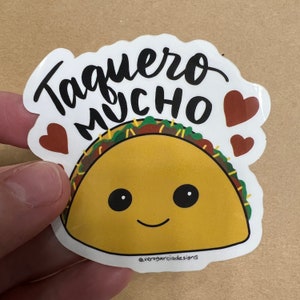 Taquero mucho sticker | Vinyl waterdichte sticker voor laptops, waterfles en meer
