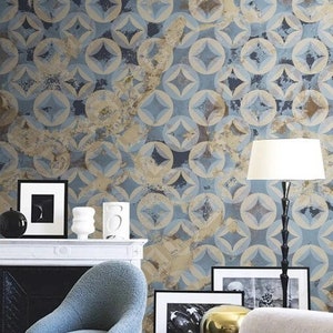 Carta da parati geometrica con cerchi blu e oro, murale estetico, stacca e attacca
