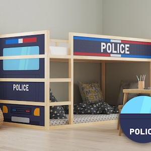 Naklejki na łóżko Kura IKEA z motywem policyjnym - zabawne naklejki z policyjnymi samochodami do pokoju dziecięcego - konfigurowalne dekoracje meblowe do łóżka Kura
