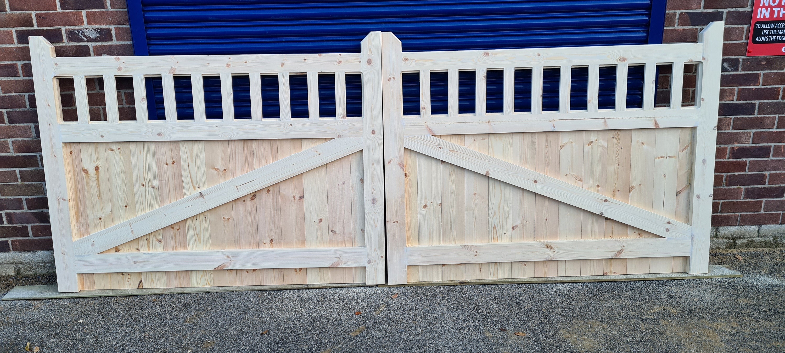 Wooden Driveway Gates: Flat Top Cottage Style, Bespoke Size - Etsy, image size:3000x1351