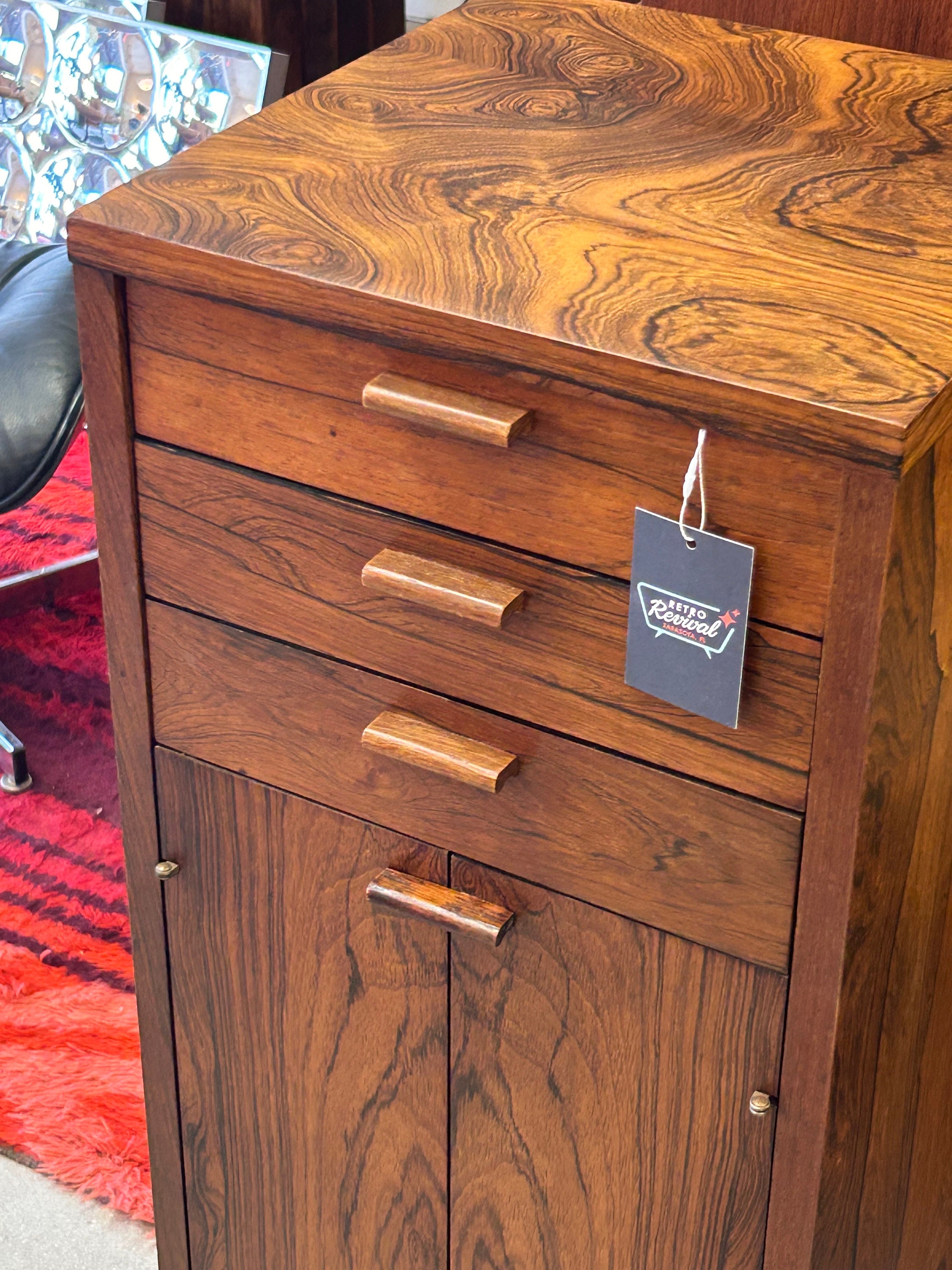 Rosewood by Founders Furniture Mid Century Modern Vintage Etsy