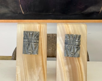 Suportes para livros vintage Oynx Aztec brancos