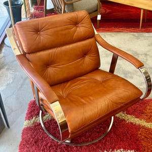 Steelcase Leather & Steel Swivel Chair - Mid Century Modern - Vintage