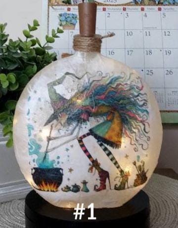 HALLOWEEN Bottle Light, Halloween Light, Halloween Lit Bottle, Halloween Decoration, Halloween Night Light, Lighted Decoration, Halloween