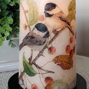 Bird Flameless Candle w/Timer: Bird Accent Decoration image 5