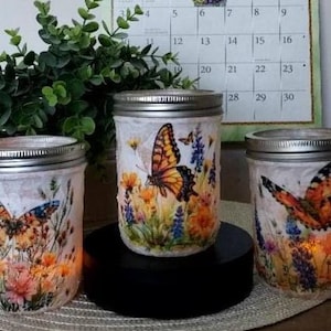 BUTTERFLY Light-Up, Butterfly Mason Jar Light, Mason Jar Light, Butterfly Lover Gift, Butterfly Lit Jar,Butterfly Jar Lights, Butterfly Gift